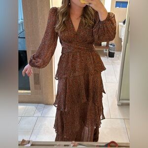 Anora Floral Tiered Maxi Dress - Copper black ditsy / M
Worn once